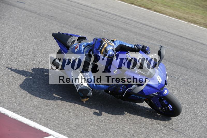 /Archiv-2025/49 26.08.2025 Cornu Master School ADR/blau-bleu/0-2